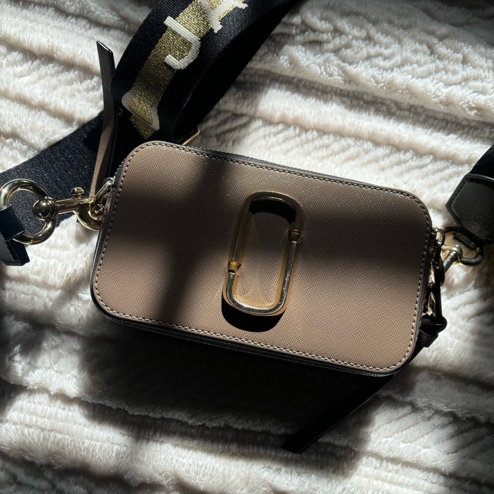 Marc Jacobs Tan Crossbody Bag